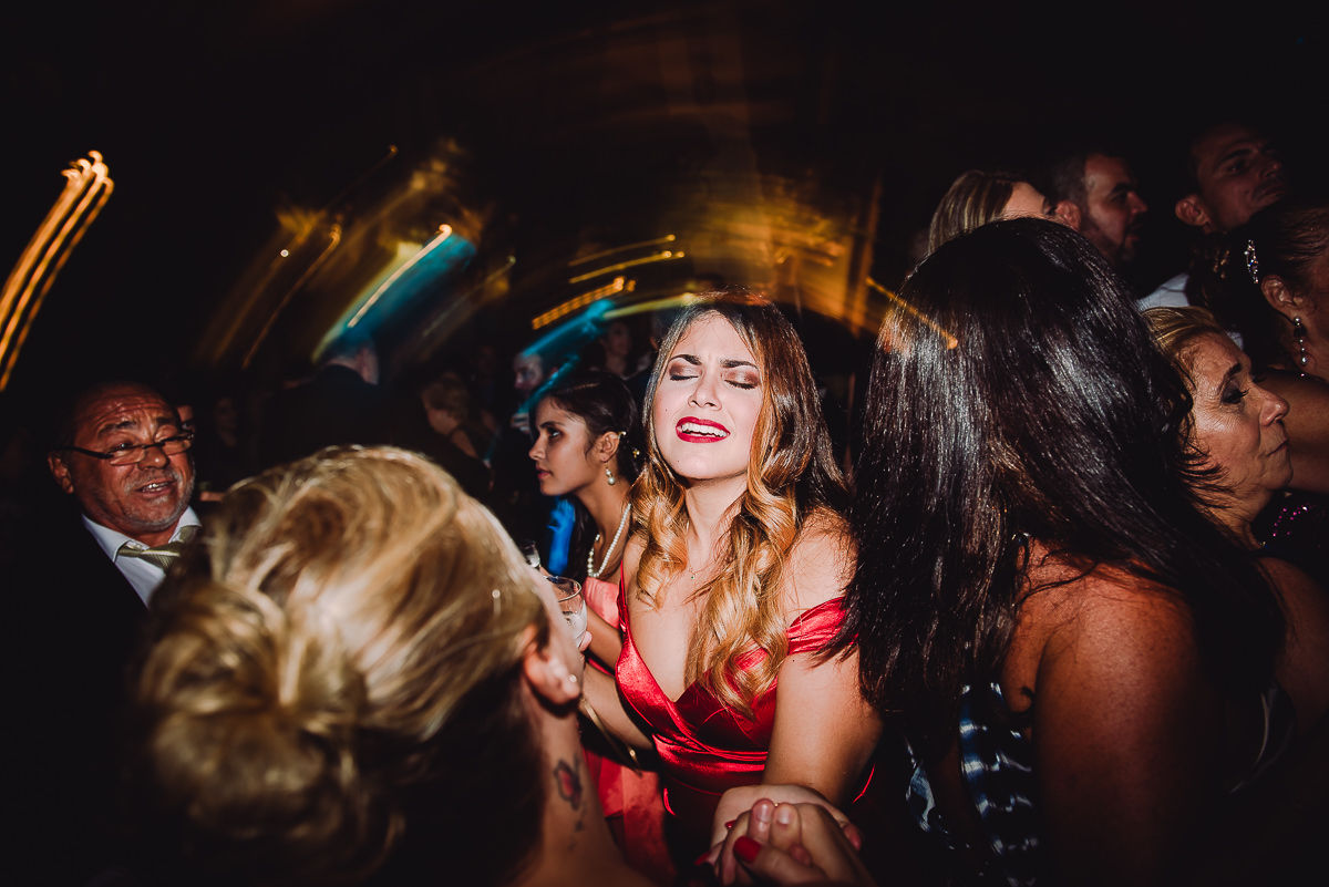 Efeitos especiais na foto da pista de dança do casamento de Débora e Leonardo na Confeitaria Colombo, Centro, Rio de Janeiro-RJ