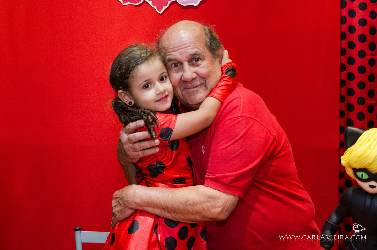 Festa Infantil; Lady Bug; Fotógrafa de Família; Carla Vieira Fotografia
