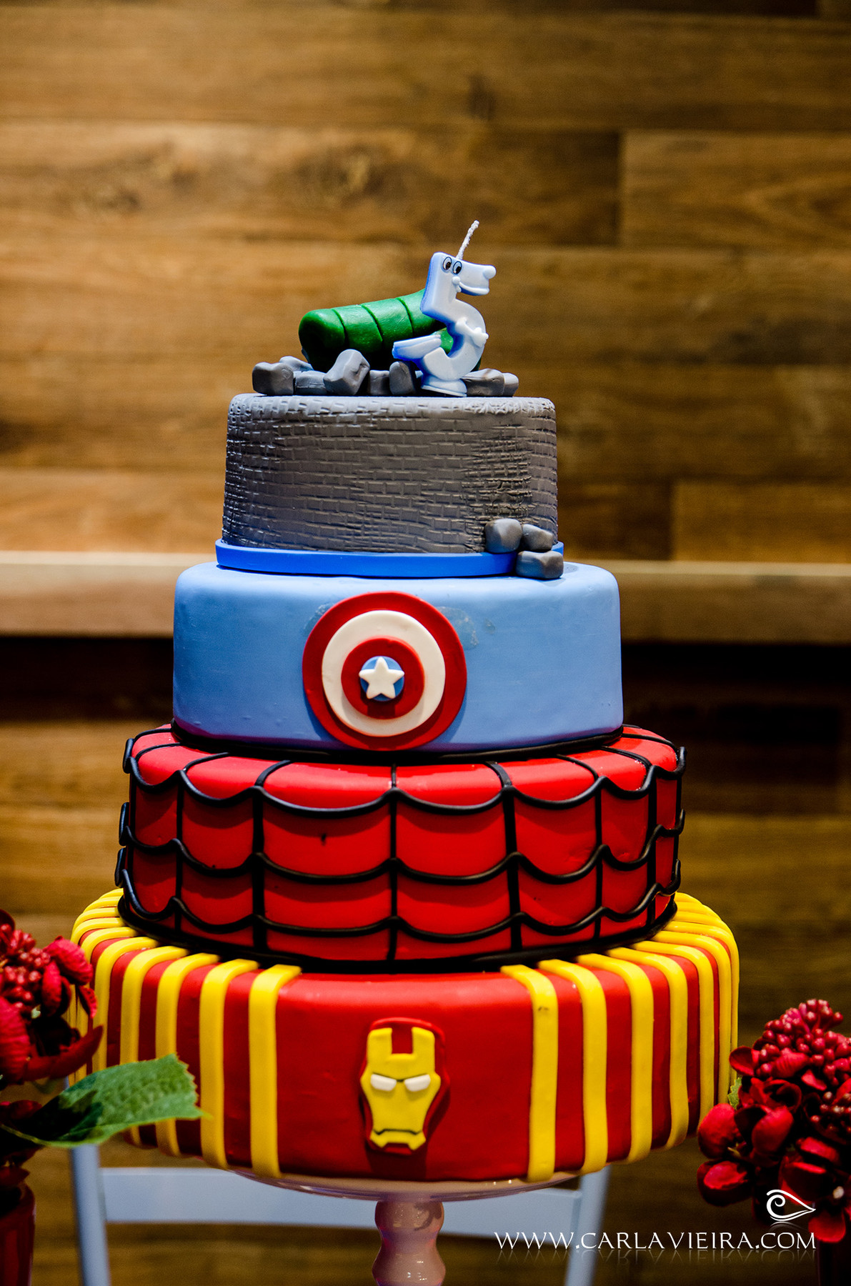 Festa Infantil; Liga da Justiça; Hulk; Homem de Ferro; Homem Aranha; Capitão América; festa de menino; Carla Vieira Fotografia