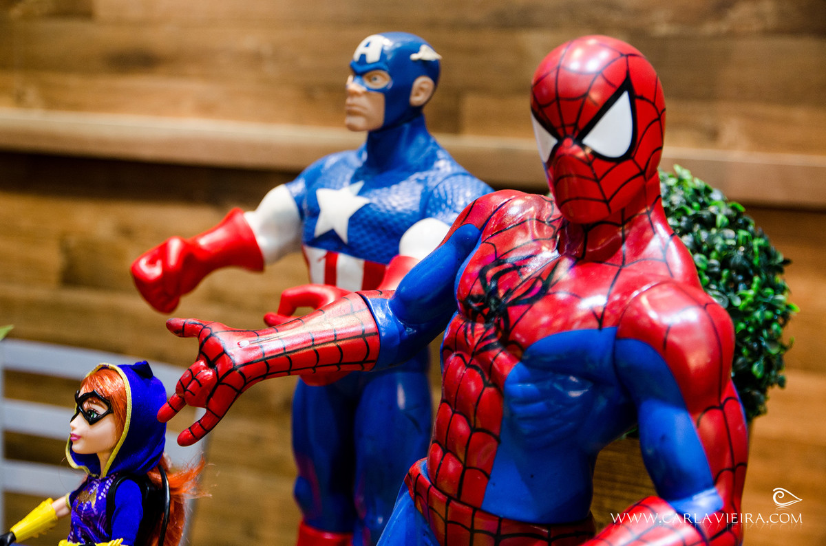 Festa Infantil; Liga da Justiça; Hulk; Homem de Ferro; Homem Aranha; Capitão América; festa de menino; Carla Vieira Fotografia