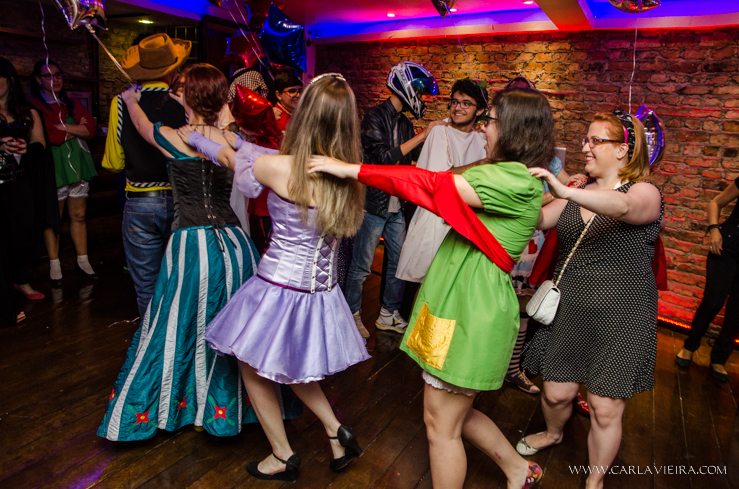 15 anos. debutante, festa a fantasia, mulher de ferro, homem de ferro, festa temática