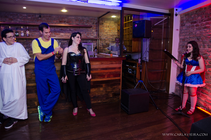 15 anos. debutante, festa a fantasia, mulher de ferro, homem de ferro, festa temática