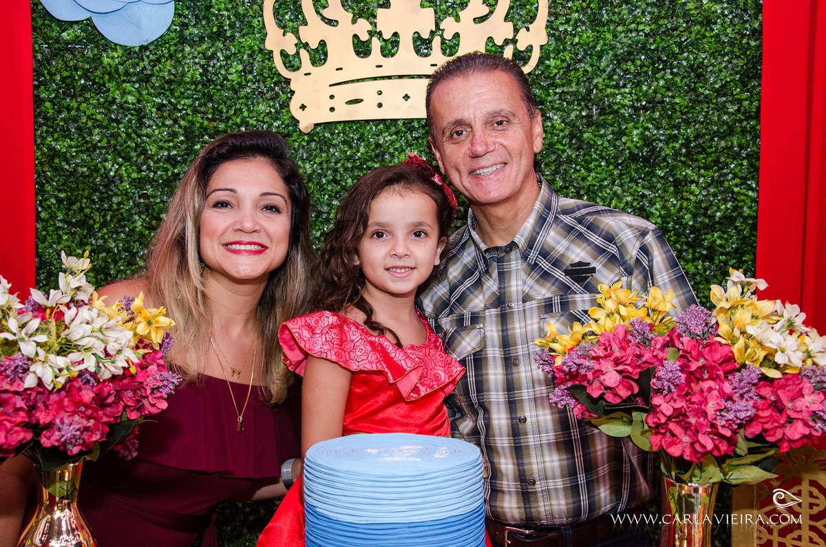 Festa Infantil; aniversário infantil; fotografia de festa infantil; festa elena avalor; elena de avalor; tema de festa; carla vieira fotografia; fotografa carla vieira
