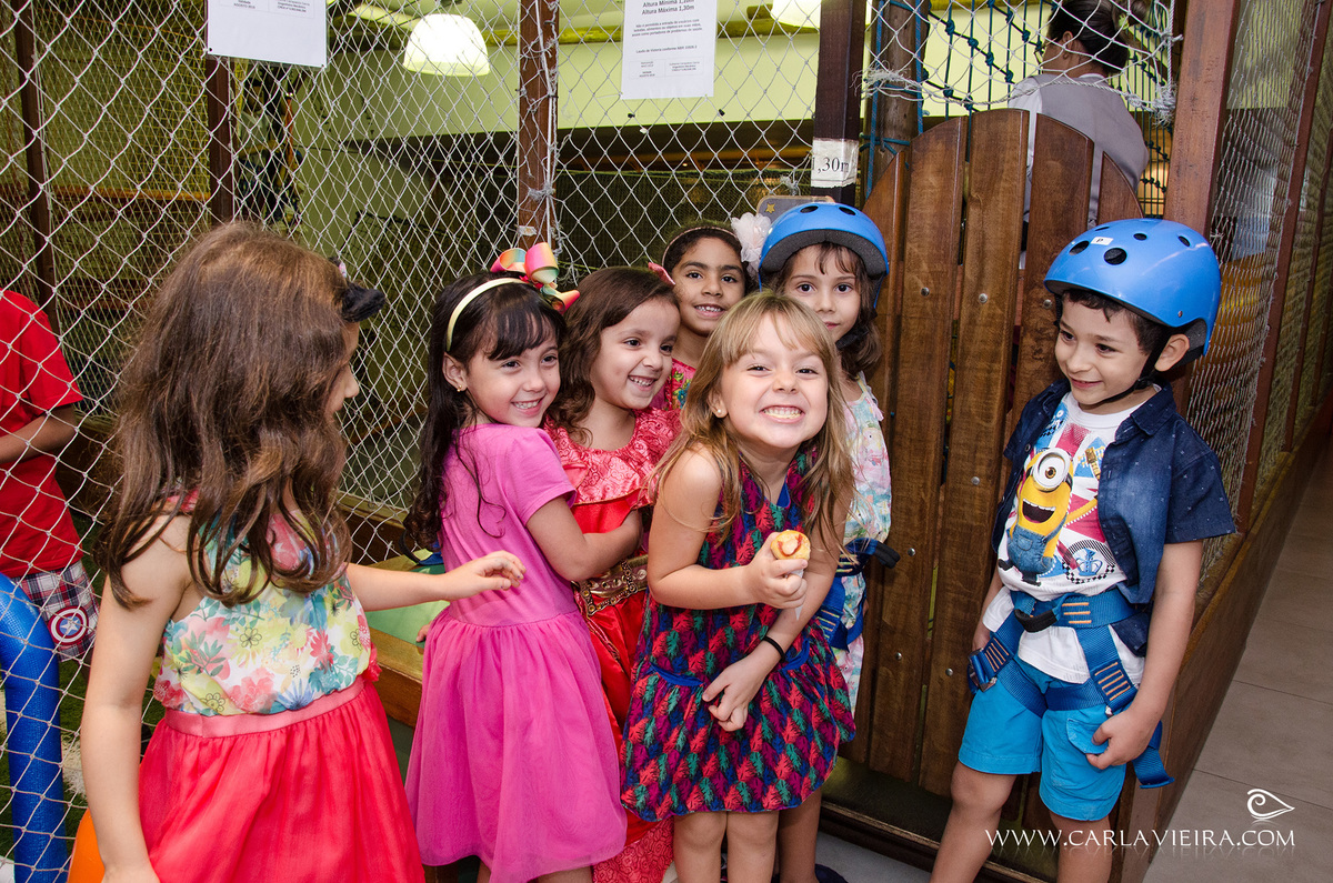 Festa Infantil; aniversário infantil; fotografia de festa infantil; festa elena avalor; elena de avalor; tema de festa; carla vieira fotografia; fotografa carla vieira