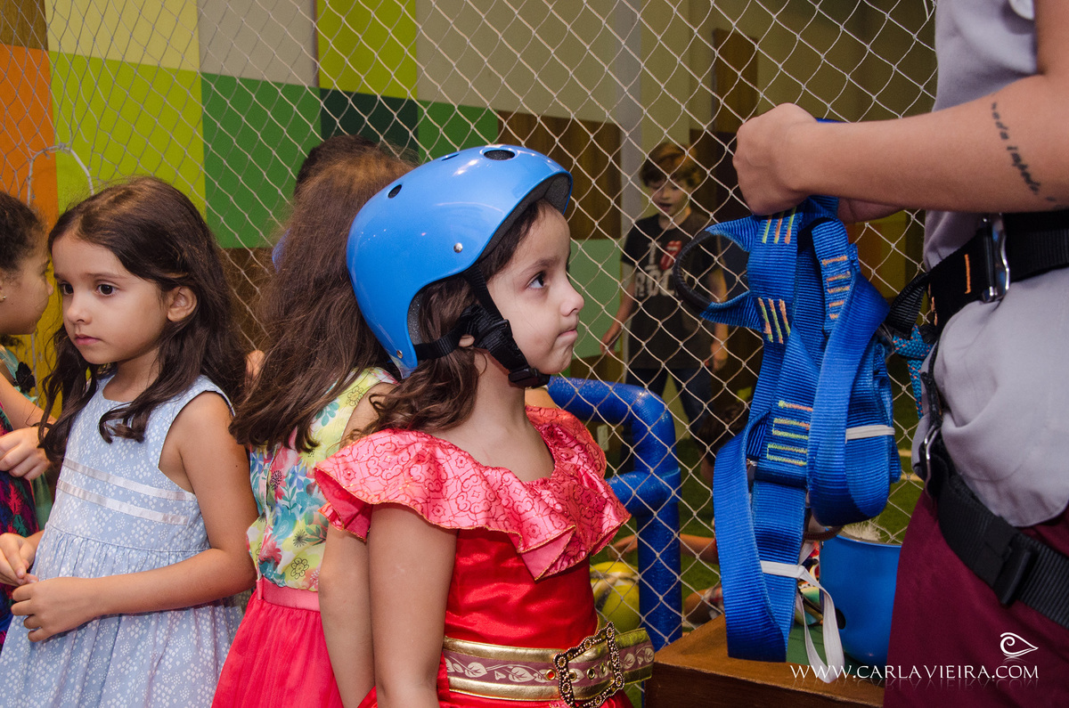 Festa Infantil; aniversário infantil; fotografia de festa infantil; festa elena avalor; elena de avalor; tema de festa; carla vieira fotografia; fotografa carla vieira