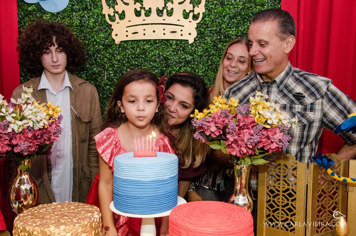 Festa Infantil; aniversário infantil; fotografia de festa infantil; festa elena avalor; elena de avalor; tema de festa; carla vieira fotografia; fotografa carla vieira