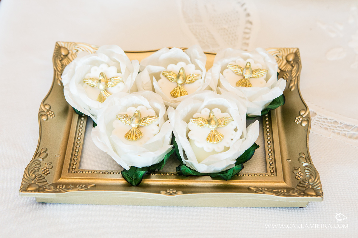 Batizado; Batismo; foto de batizado; paróquia santíssima trindade. paroquia no flamengo; carla vieira fotografia; fotógrafa Carla Vieira