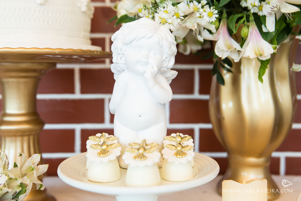 Batizado; Batismo; foto de batizado; paróquia santíssima trindade. paroquia no flamengo; carla vieira fotografia; fotógrafa Carla Vieira