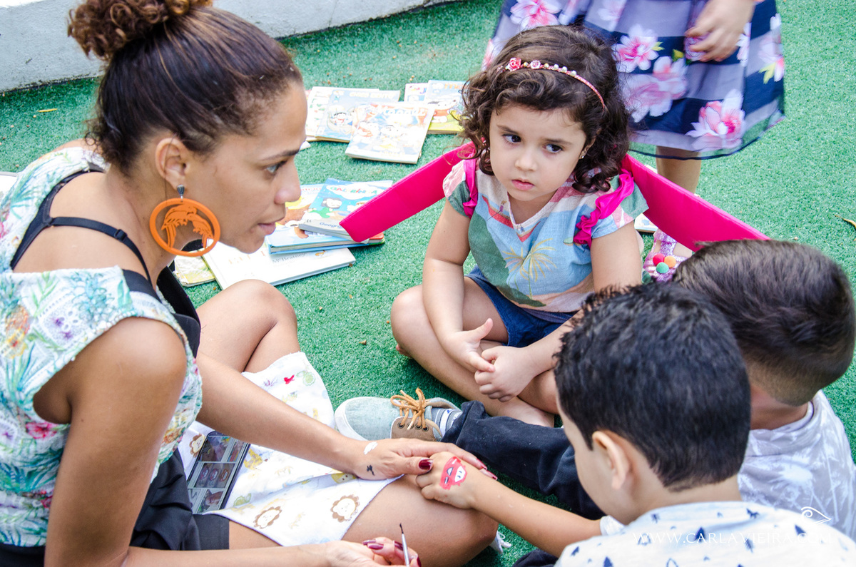João Vítor - 2 anos; festa infantil; aniversário;  tema avião; festa no play; carla vieira fotografia