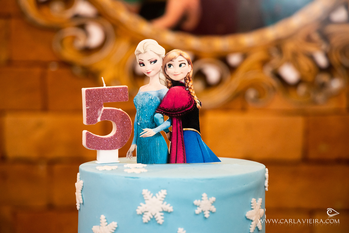 Festa Infantil - Lara 5 anos
festa; aniversário; frozen; festa de aniversário; decoração frozen; pitanga pitangueira; fotografa no rio; fotografa de festa; fotografa de família; carla vieira fotografia; carla vieira foto