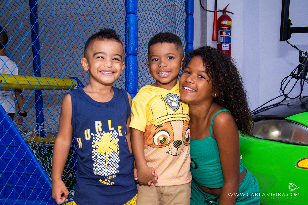 Miguel - 3 anos
festa infantil; aniversário; patrulha canina. castelo. penha; carla vieira fotografia; fotografa carla vieira