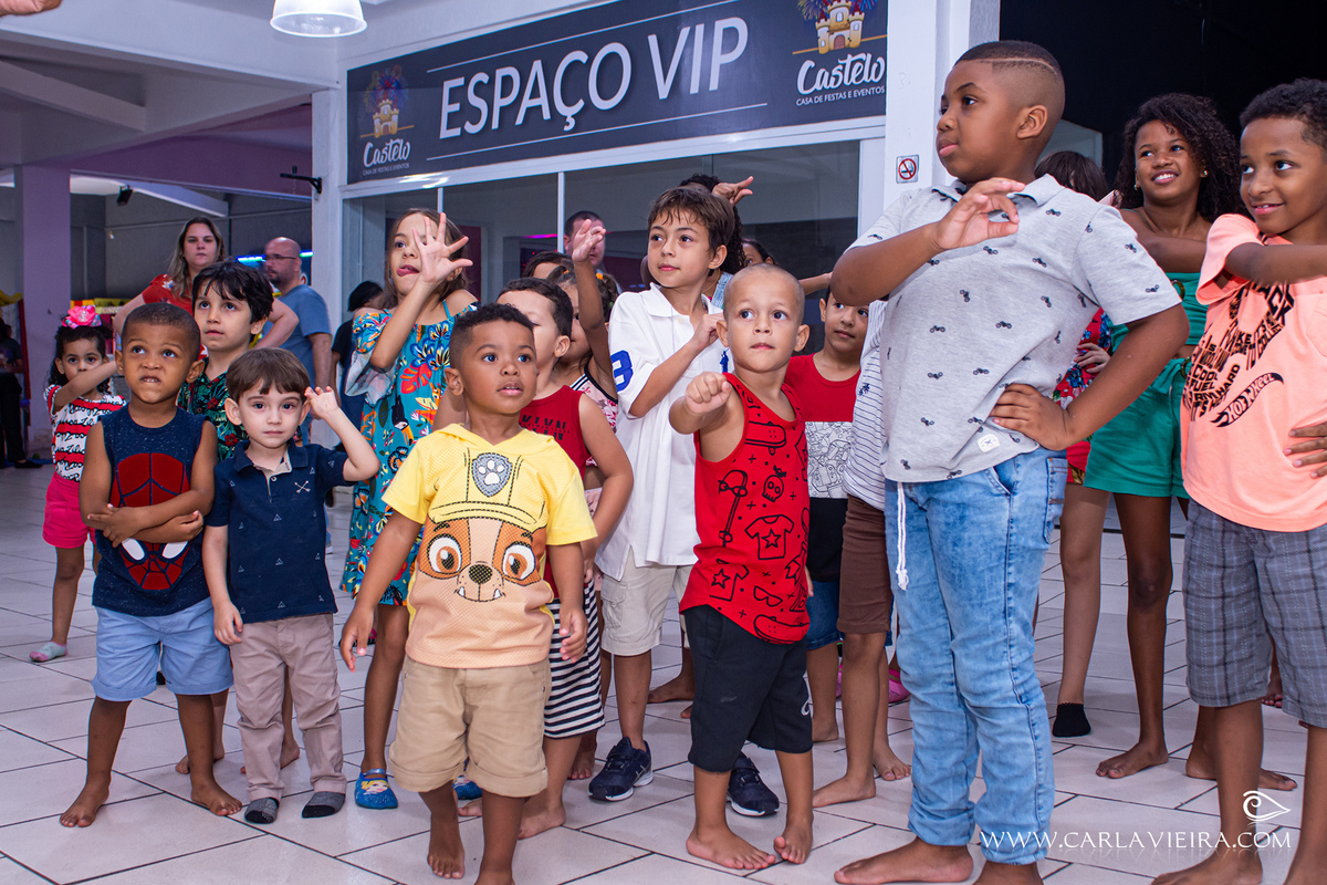Miguel - 3 anos
festa infantil; aniversário; patrulha canina. castelo. penha; carla vieira fotografia; fotografa carla vieira