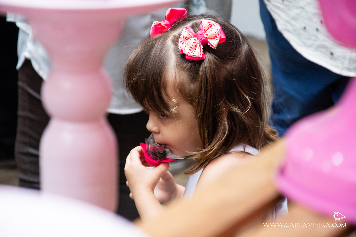 Festa de primas
festa dupla; dois irmãos; festa de primos; festa de gêmeos; tema minie; carla vieira fotografia