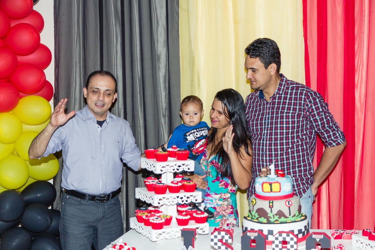 Recebendo palavra  pelo fotógrafo Douglas Maia