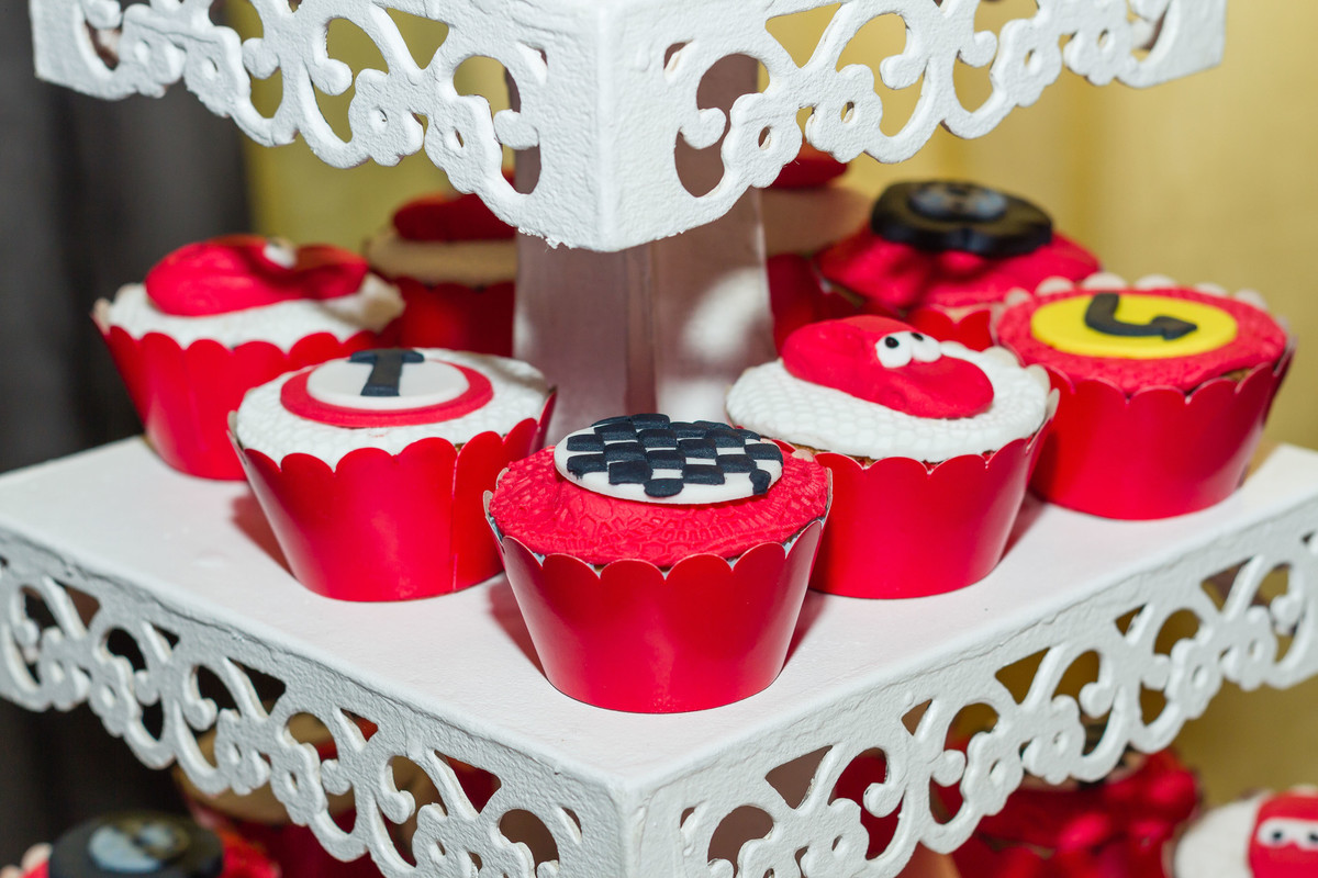 Cupcakes Tema Carros pelo fotógrafo Douglas Maia