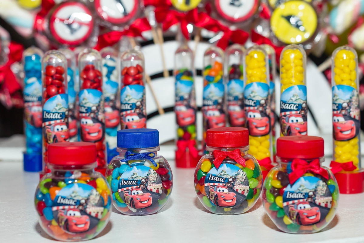 Tubetes personalizados Tema Carros pelo fotógrafo Douglas Maia