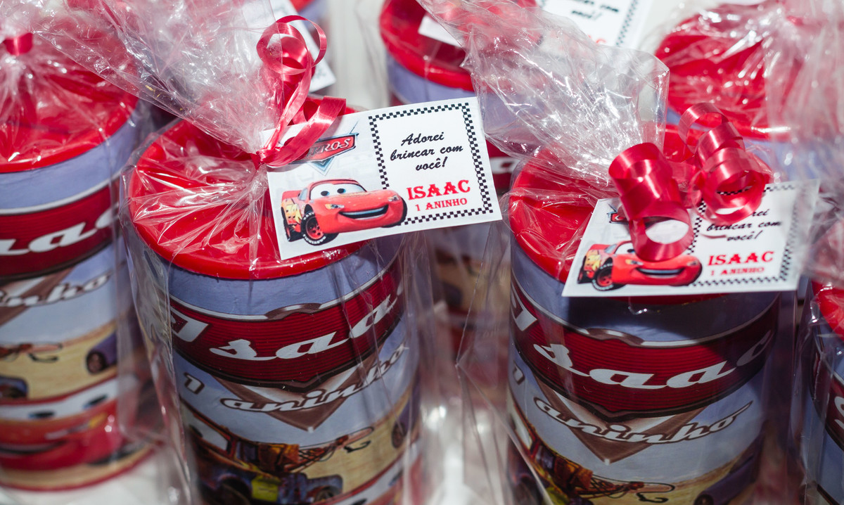 Lembrancinhas personalizadas Tema Carros do Isaac pelo fotógrafo Douglas Maia