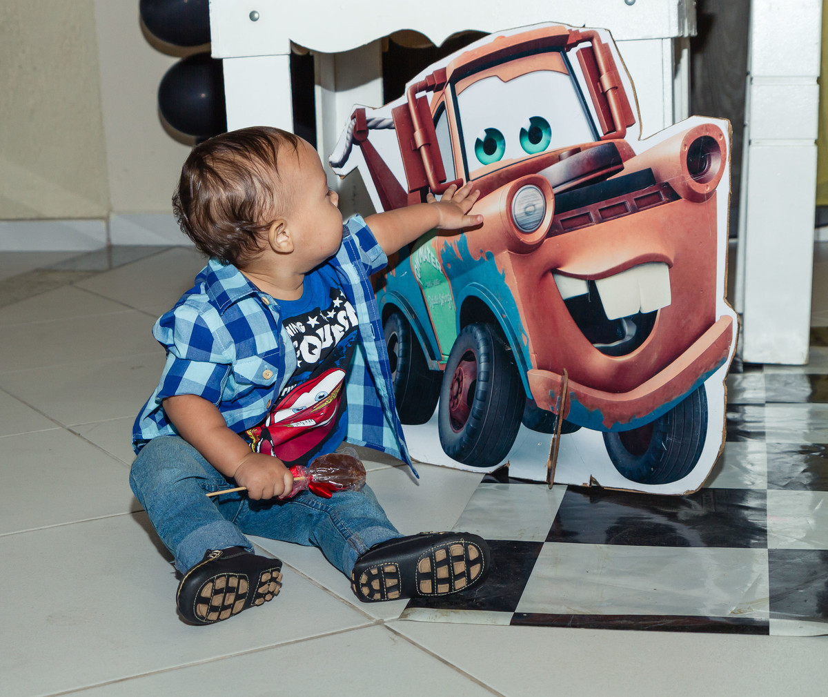 Isaac se diverte com Mate pelo fotógrafo Douglas Maia