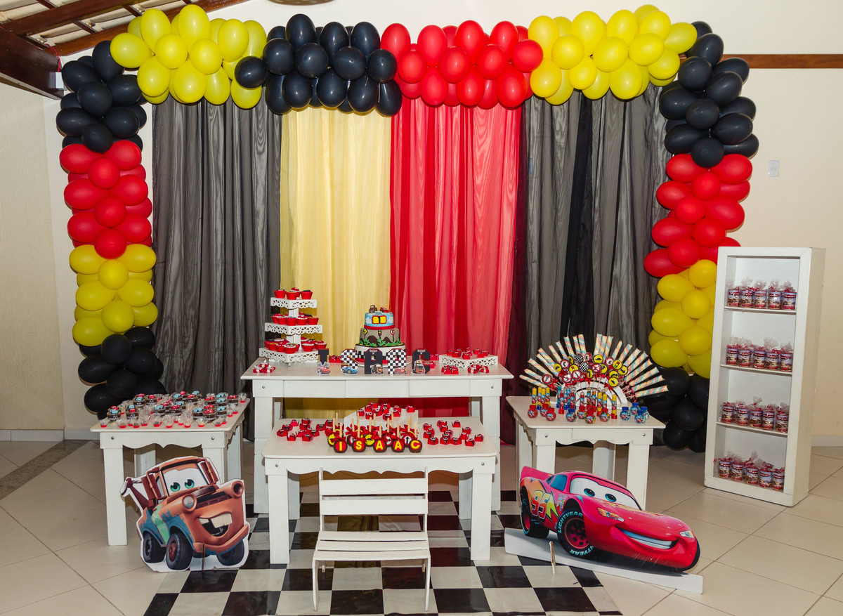 Decoração 1 aninho Tema Carros pelo fotógrafo Douglas Maia