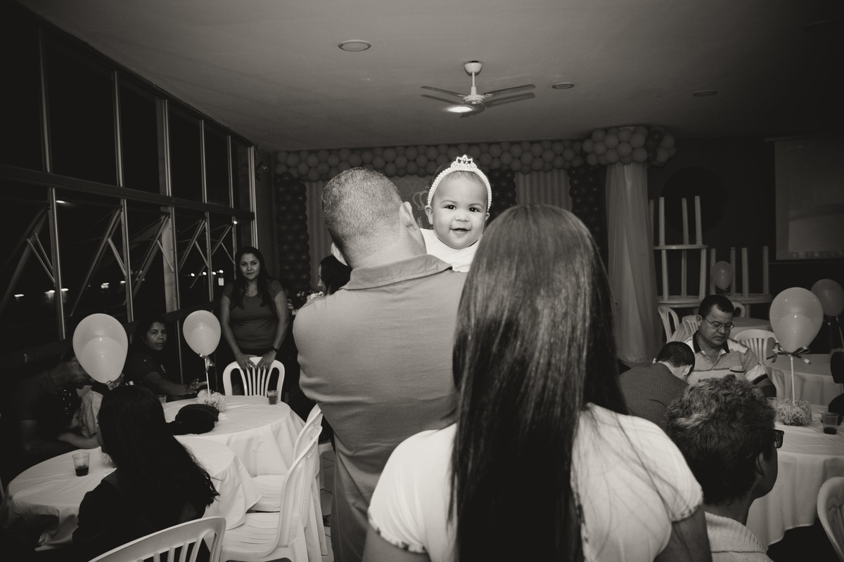 Luísa lindo sorriso pelo fotógrafo Douglas Maia