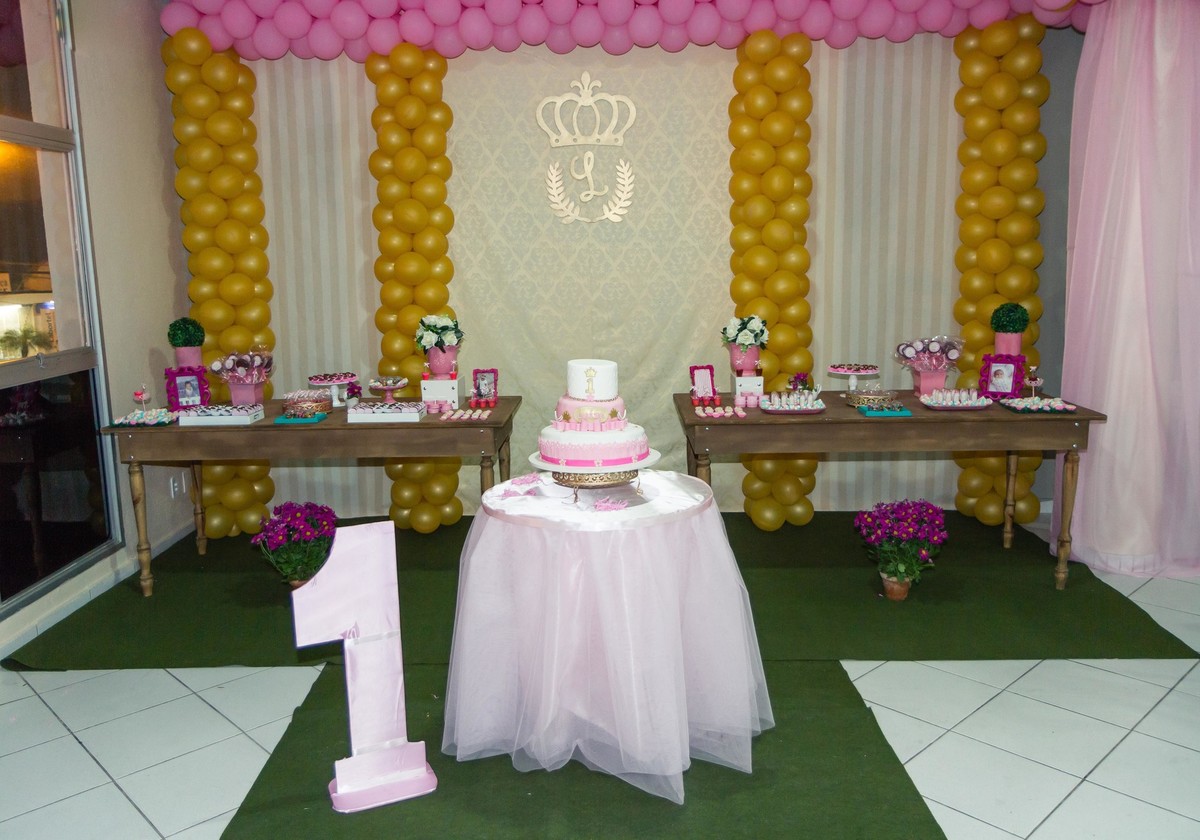 Mesa decorada 1 ano Tema Princesa