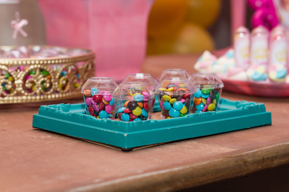 Confete pelo fotógrafo Douglas Maia