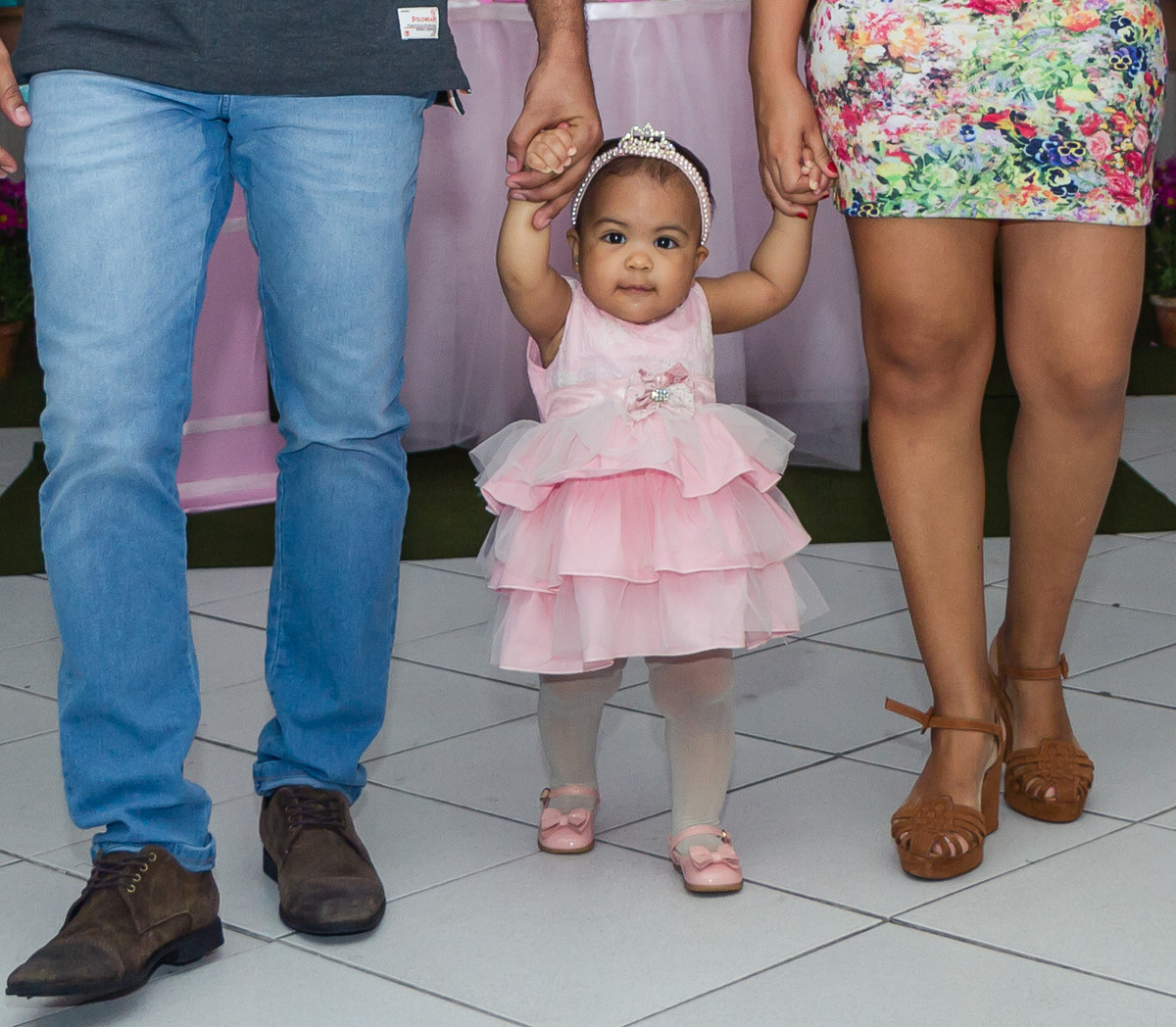 Pequena Luísa pelo fotógrafo Douglas Maia