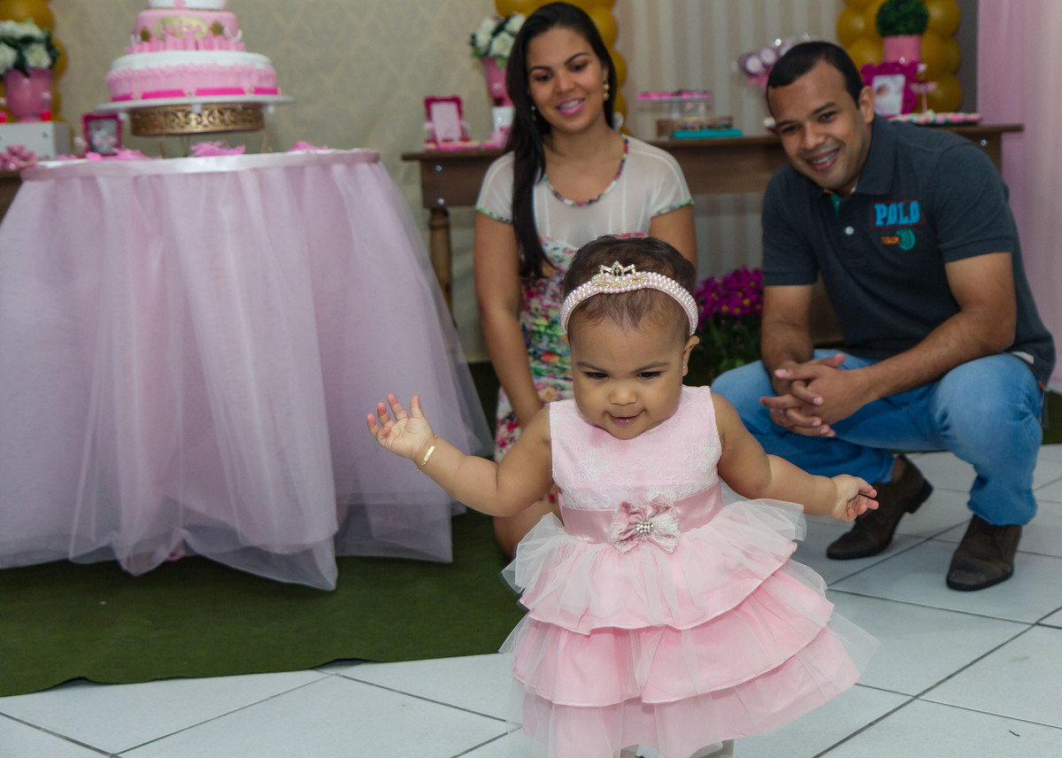 Lu 1 aninho Princesa pelo fotógrafo Douglas Maia