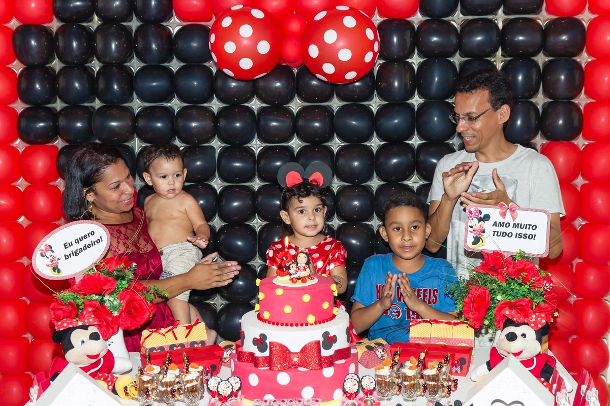 Todos comemoram pelo fotógrafo Douglas Maia