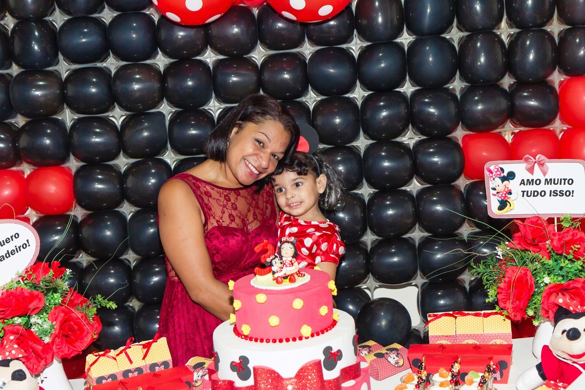 Helena e sua mamãe pelo fotógrafo Douglas Maia