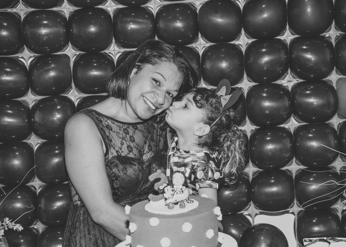 Beijo na mamãe pelo fotógrafo Douglas Maia