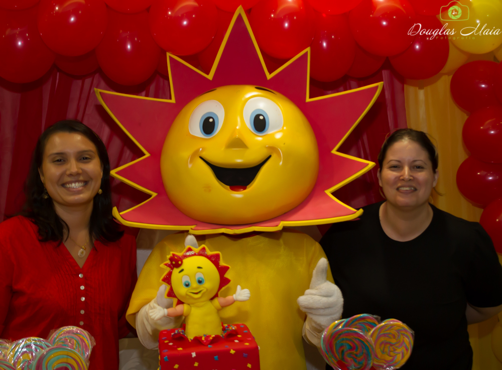 Solzinho faz pose para a foto pelo fotógrafo Douglas Maia