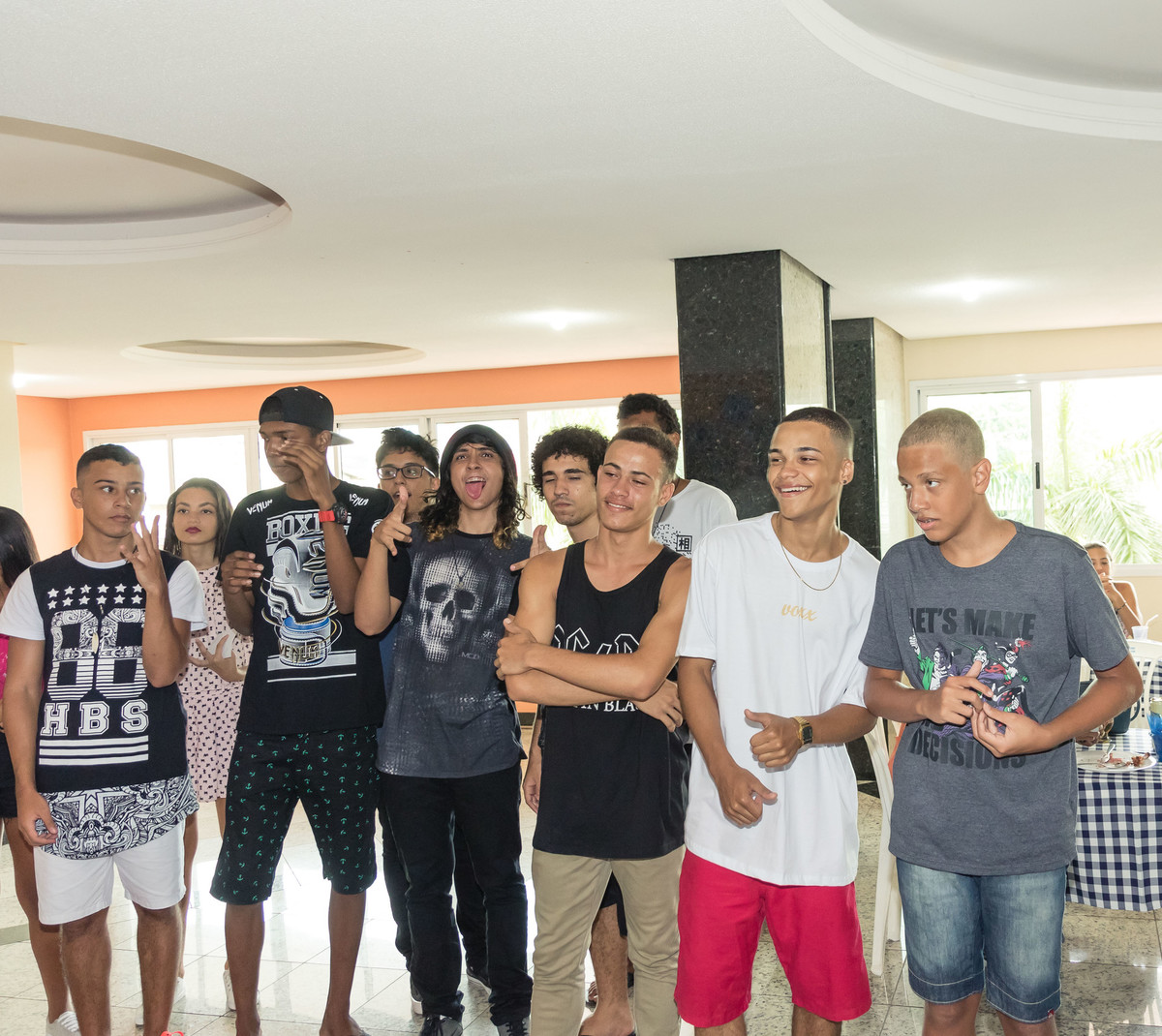 Amigos reunidos pelo fotógrafo Douglas Maia