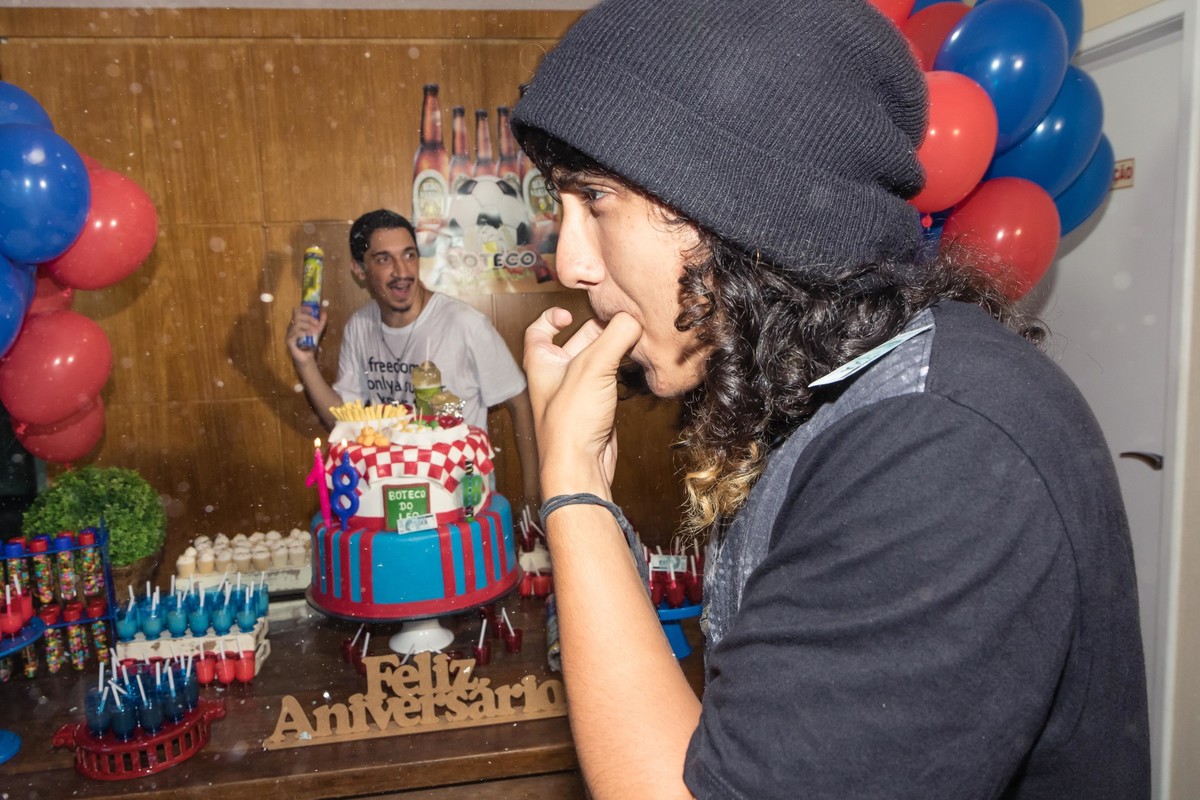 Amigo assoviando pelo fotógrafo Douglas Maia