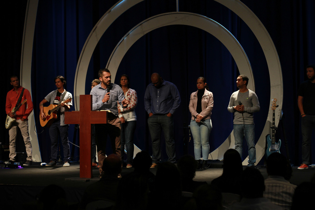 Palavra antes do dízimo pelo fotógrafo Douglas Maia