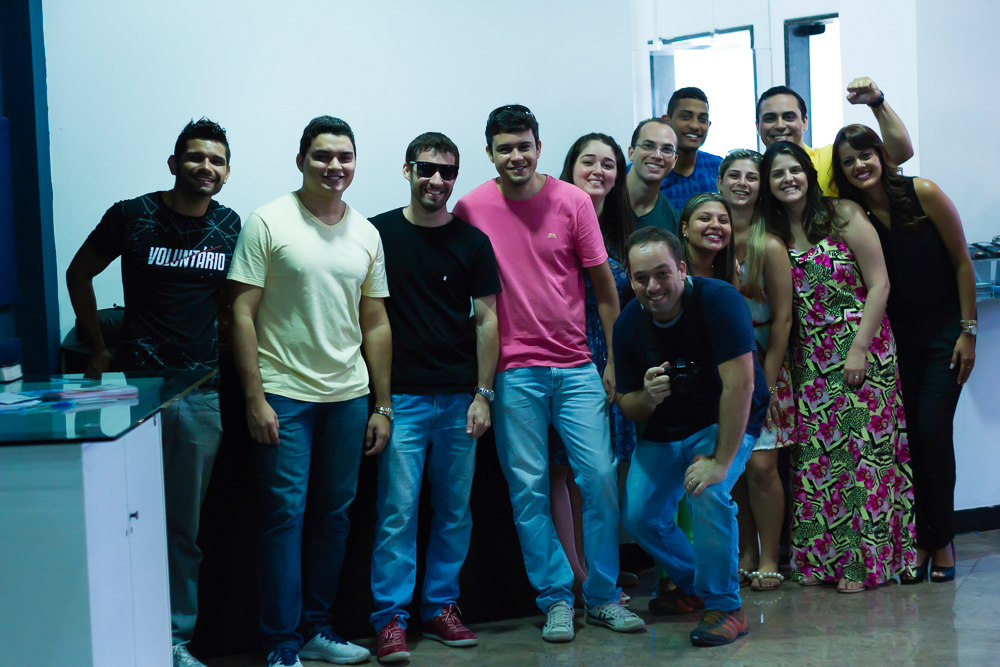 Equipe na Igreja Missão Praia da Costa pelo fotógrafo Douglas Maia