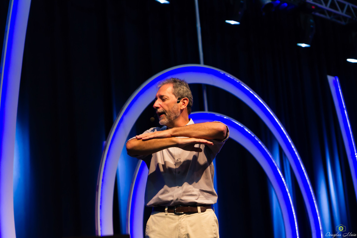 Caminhada Bíblica na Igreja Missão Praia da Costa pelo fotógrafo Douglas Maia