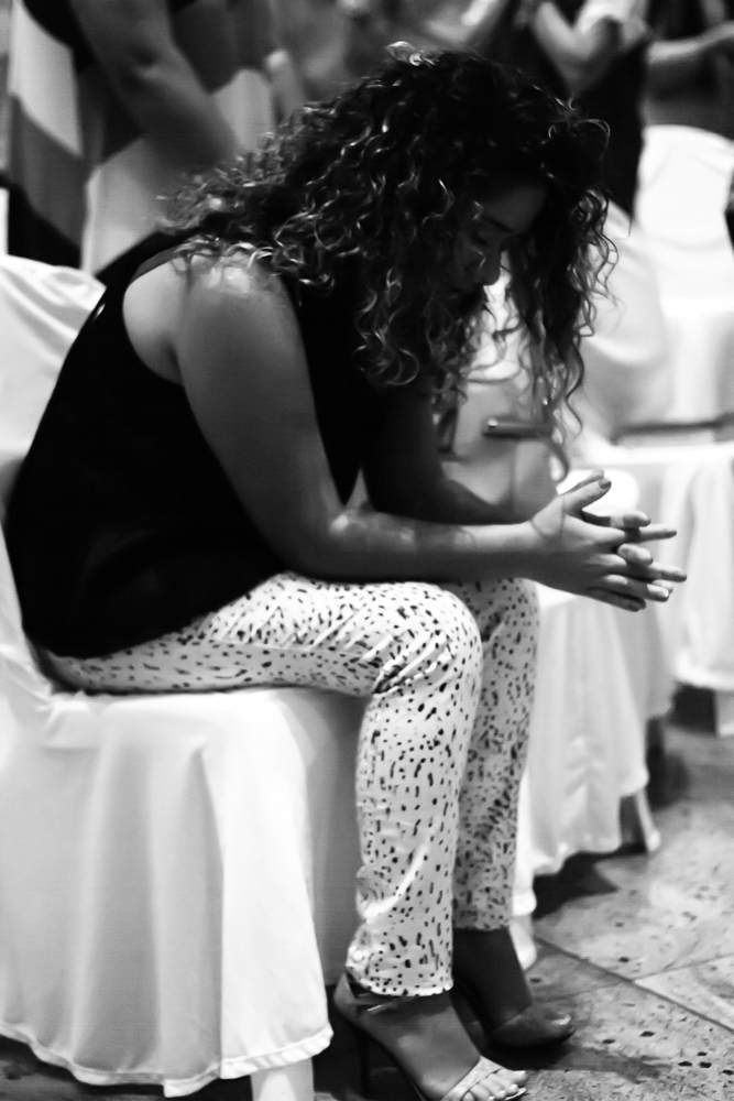 Intimidade com Deus na Igreja Missão Praia da Costa pelo fotógrafo Douglas Maia