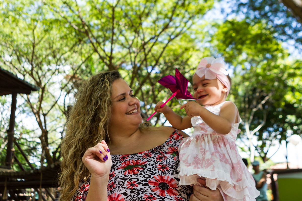 Muita diversão com a mamãe pelo fotógrafo Douglas Maia