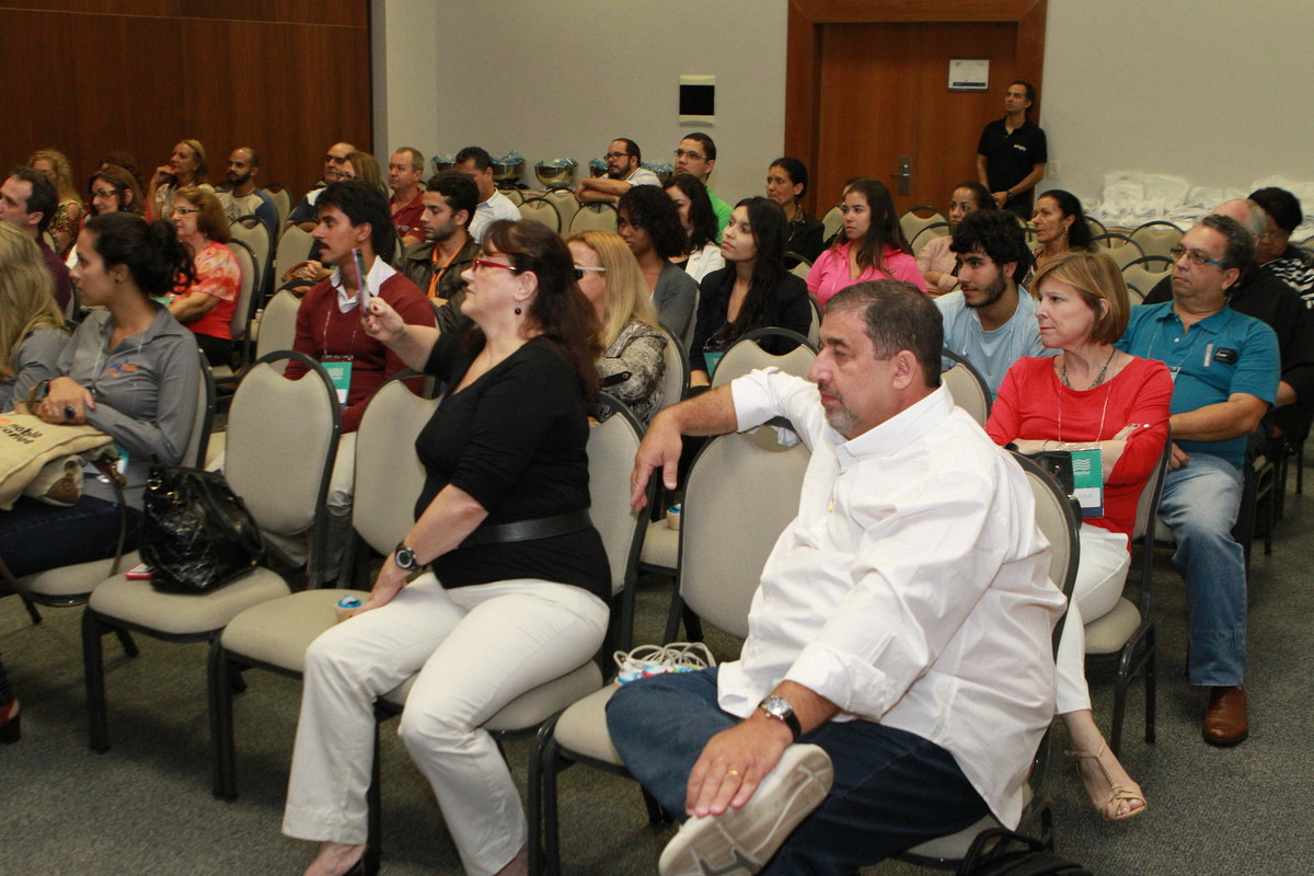 Convidados concentrados pelo fotógrafo Douglas Maia