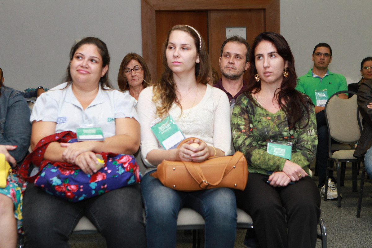 Três convidadas pelo fotógrafo Douglas Maia