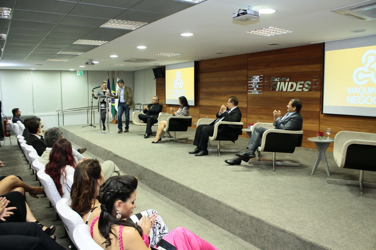 Lançamento do Programa-Máquina de Negócios-Rede Tv-pelo fotógrafo Douglas Maia