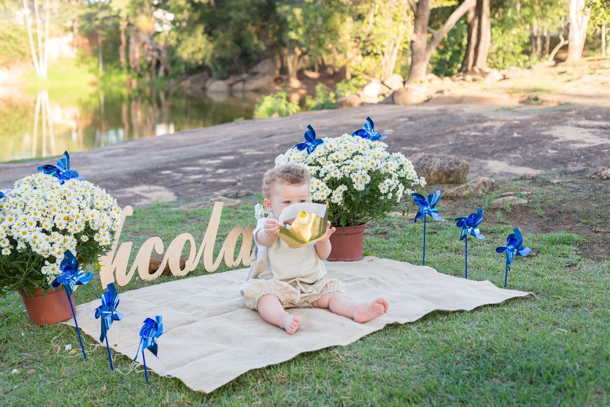 Nicolas com coroa pelo fotógrafo Douglas Maia