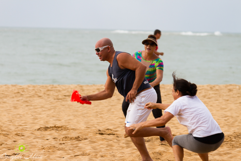 Alunos jogando rouba bandeira pelo fotógrafo Douglas Maia