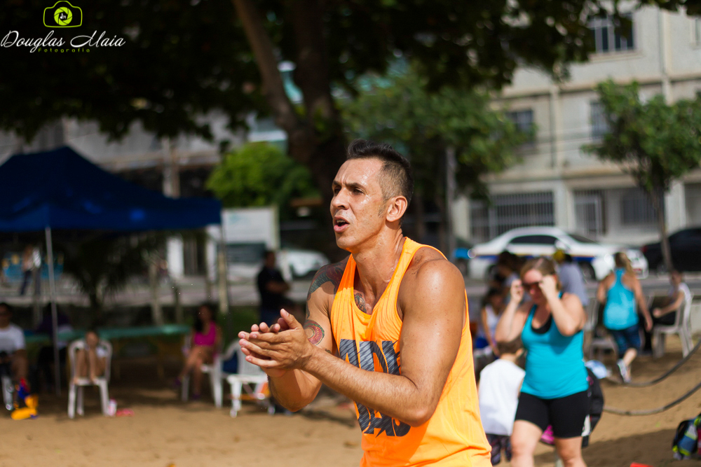Professor anidamo pelo fotógrafo Douglas Maia
