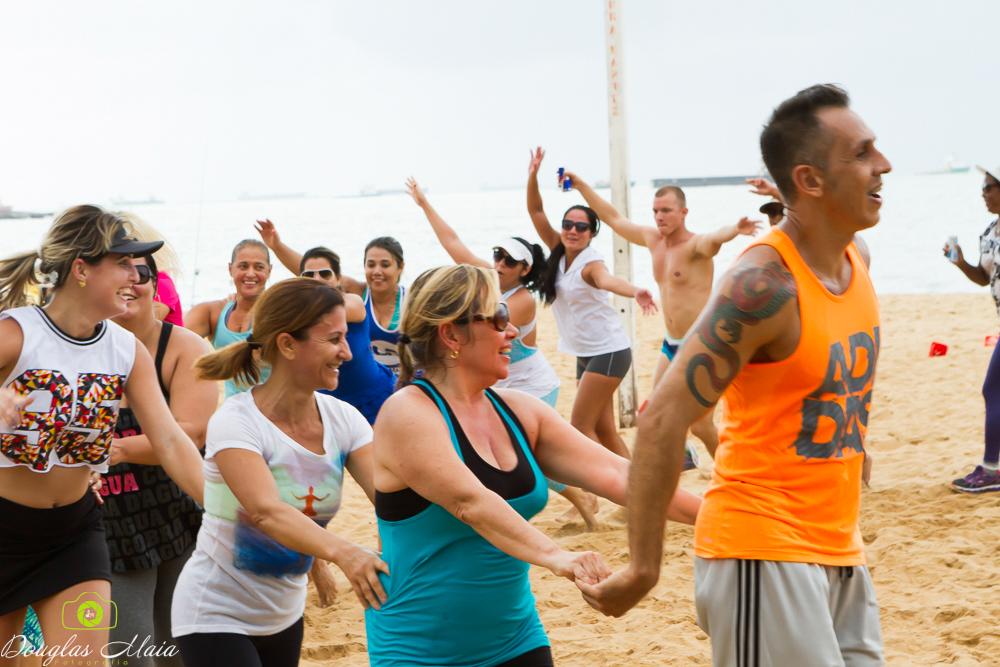 Galera se divertindo muito pelo fotógrafo Douglas Maia