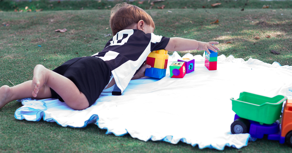 Caio se diverte pelo fotógrafo Douglas Maia