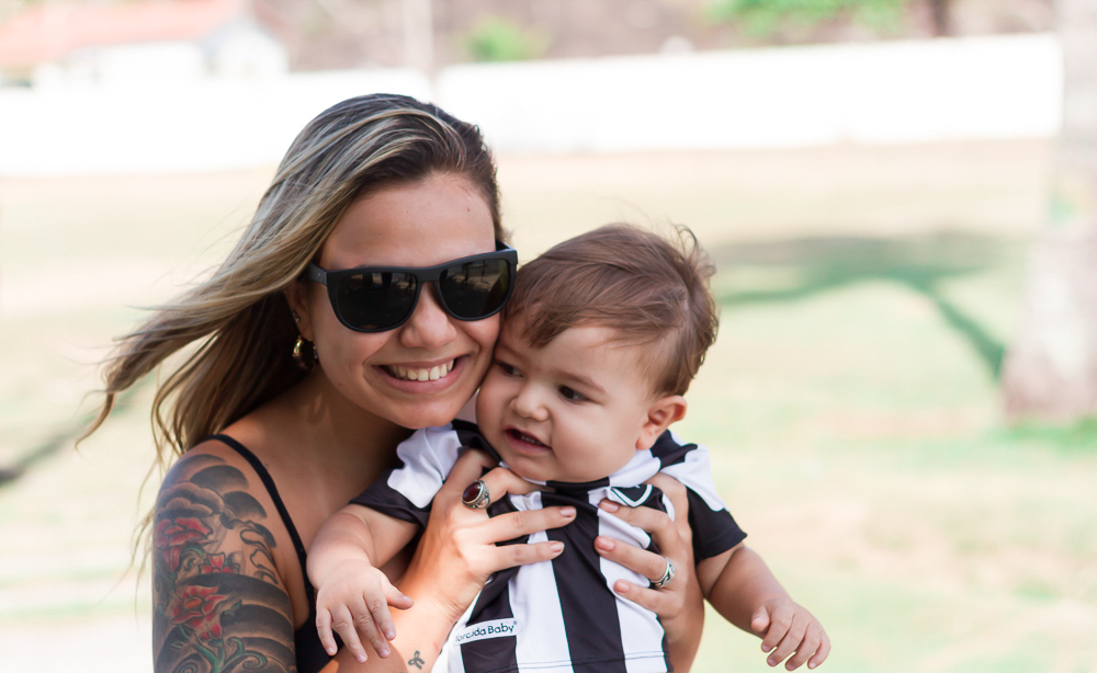 Caio com sua mamãe pelo fotógrafo Douglas Maia