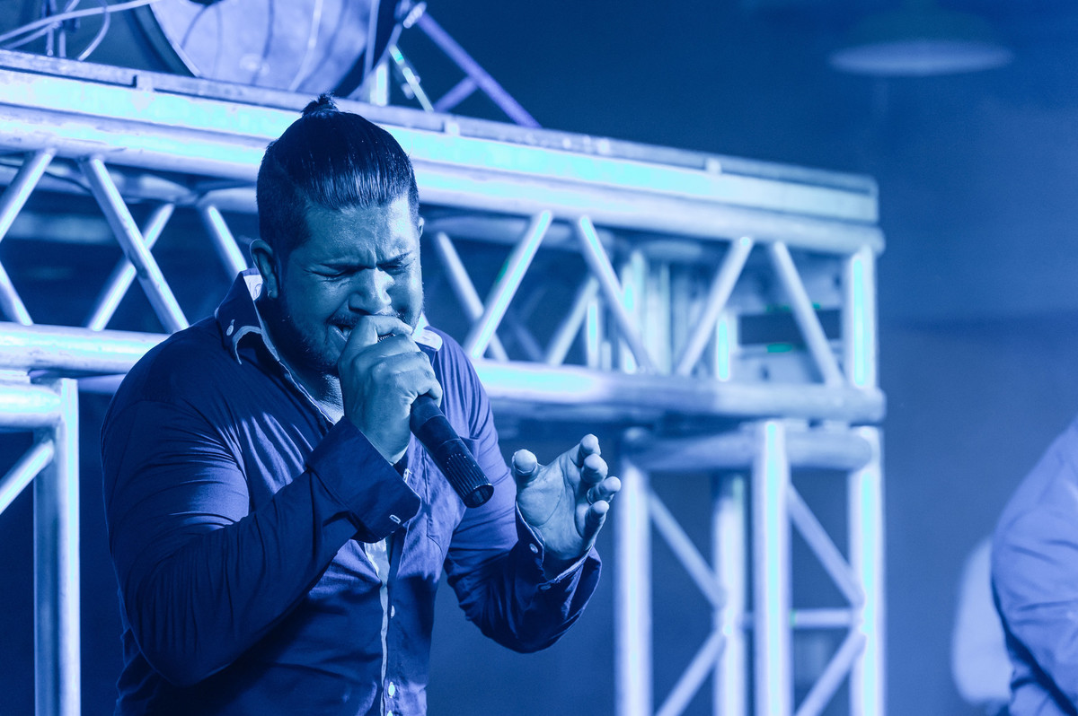 Cantor Bodas de Prata Cláudia e Jefferson pelo fotógrafo Douglas Maia