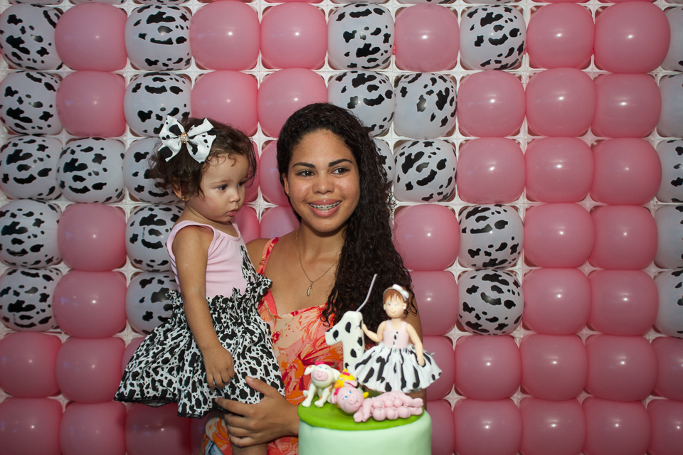 Lara com prima pelo fotógrafo Douglas Maia